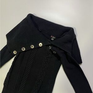 y2k guess off the shoulder sweater